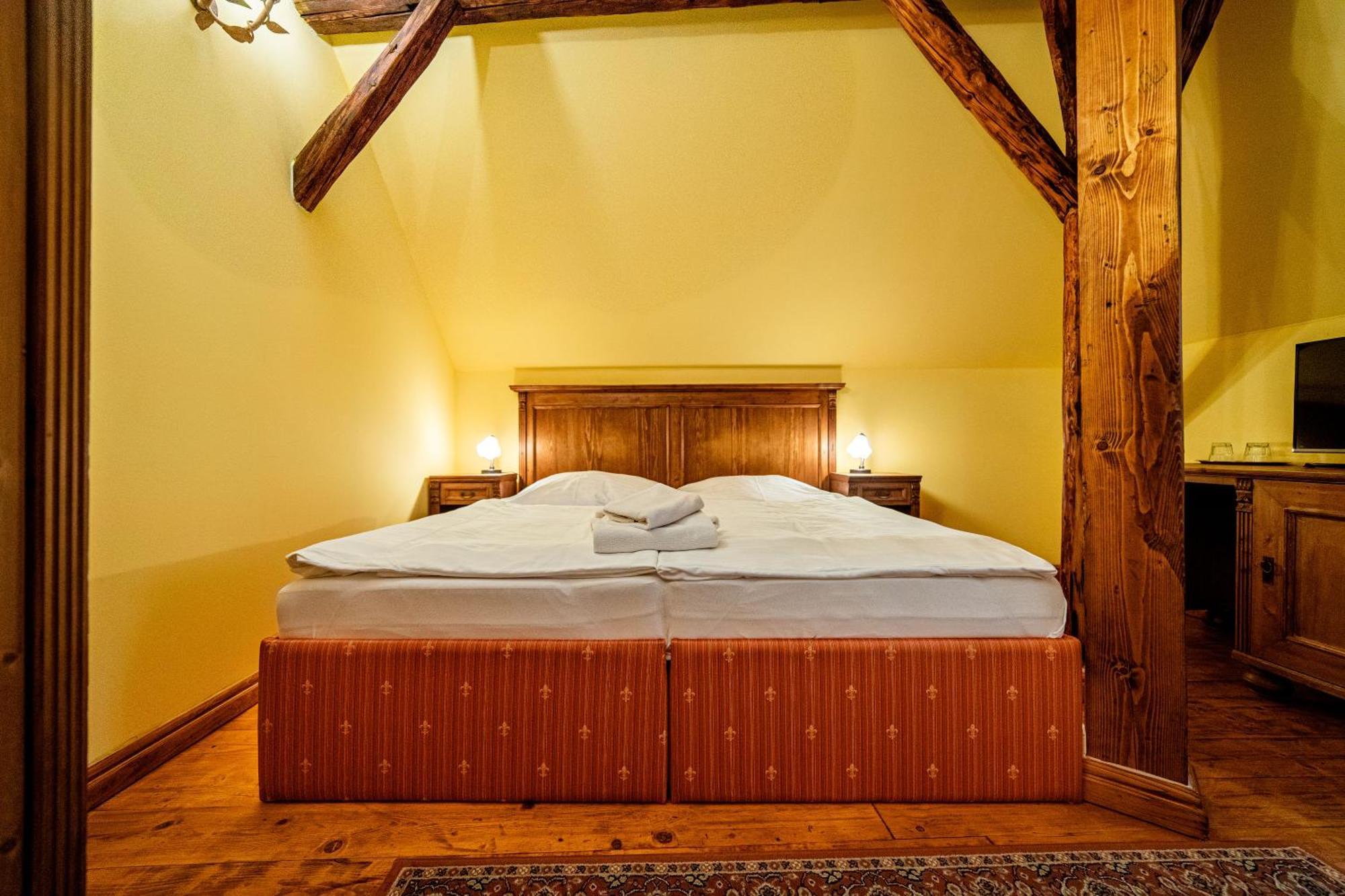 Penzion Cosmopolitan Ii. Banská Štiavnica Cameră foto