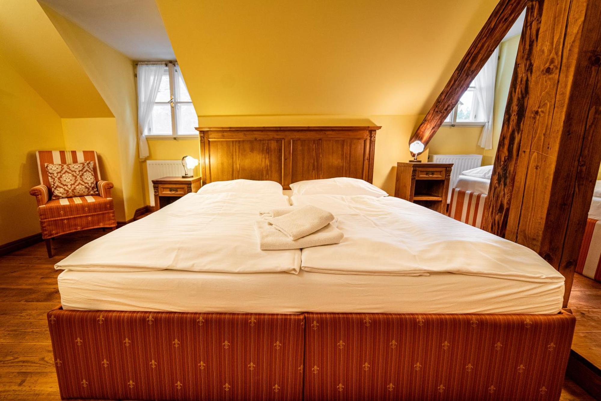 Penzion Cosmopolitan Ii. Banská Štiavnica Cameră foto